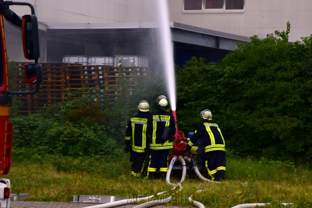 Grossbrand Halle Troisdorf Kriegsdorf Junkersring P123.JPG - Miklos Laubert